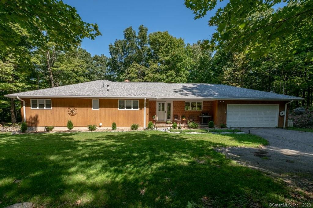 112 Lebanon Road Bethany, CT 06524 - Photo 1 of 1 Welcome to 112 Lebanon Road, Bethany. Beautiful quiet country setting! 4 bedrooms, 2.5 bathrooms, 3,692sf of living space on two levels.