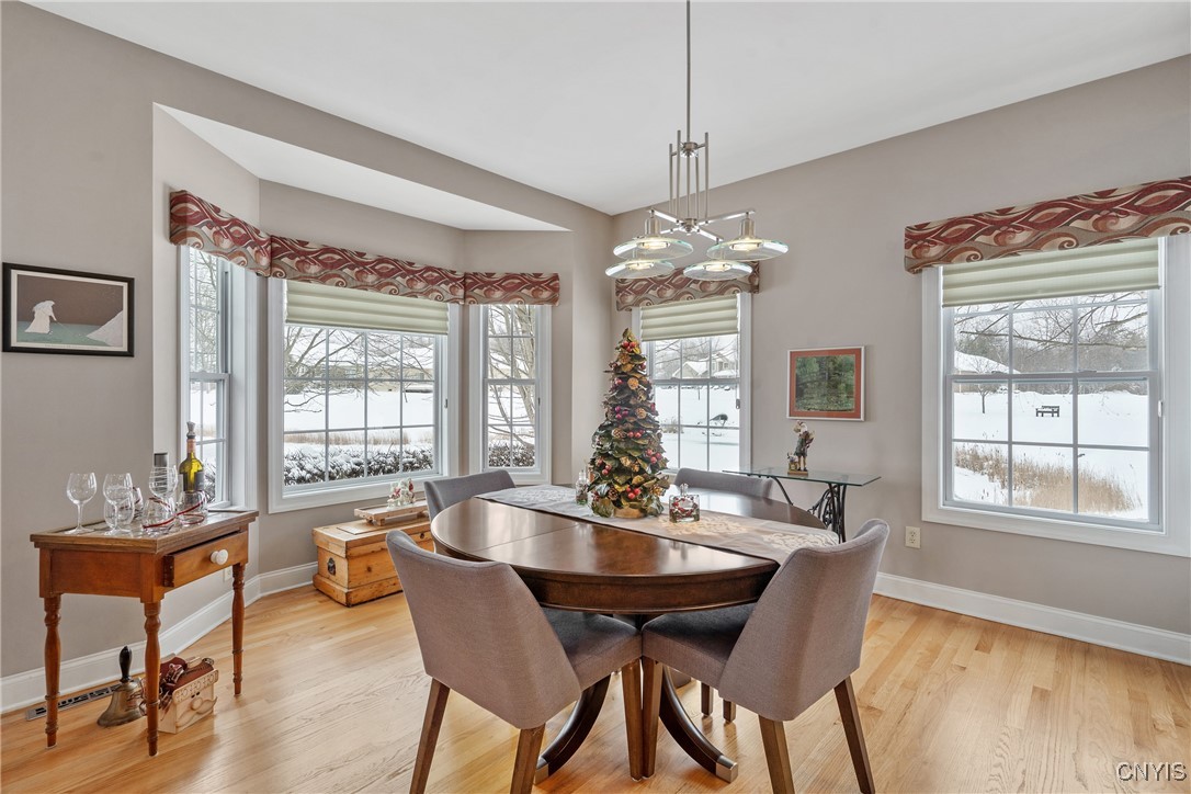 8531 Whisper Ridge Circle Lysander, NY 13027 - Photo 7 of 41