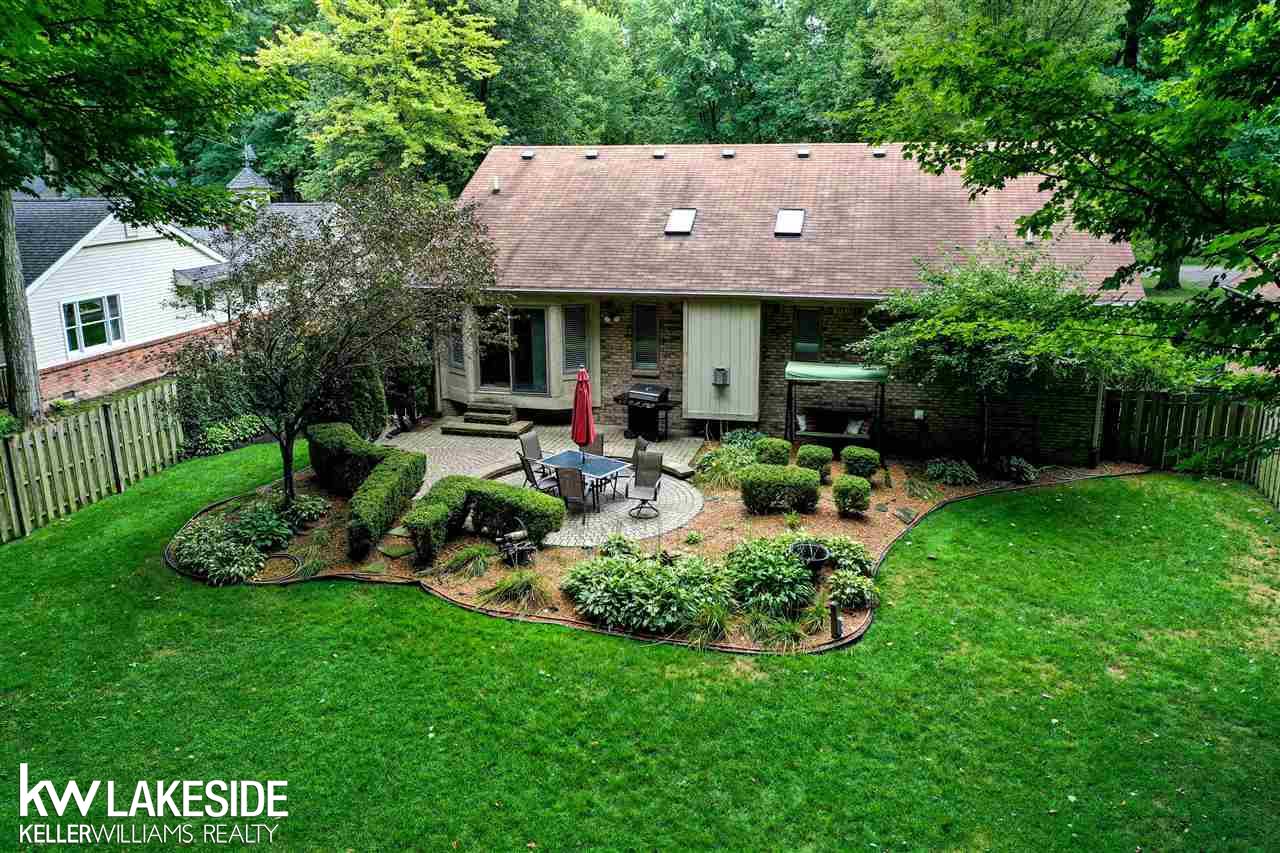 11091 Messmore Road Utica, MI 48317 - Photo 38 of 40 50023061-37.JPG
