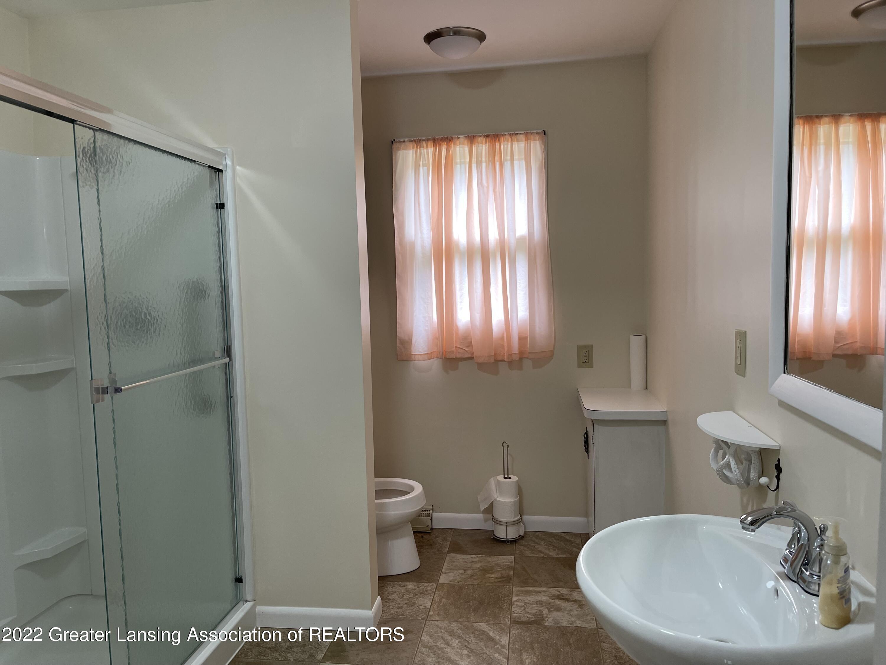 2400 Potter Road Mason, MI 48854 - Photo 12 of 23 IMG_0838
