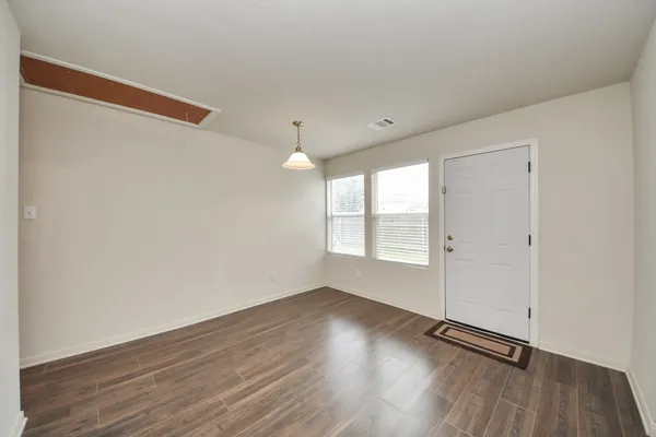 $2,200 | 21710 Oriole Trail, Humble, TX 77338