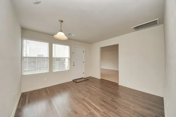 $2,200 | 21710 Oriole Trail, Humble, TX 77338