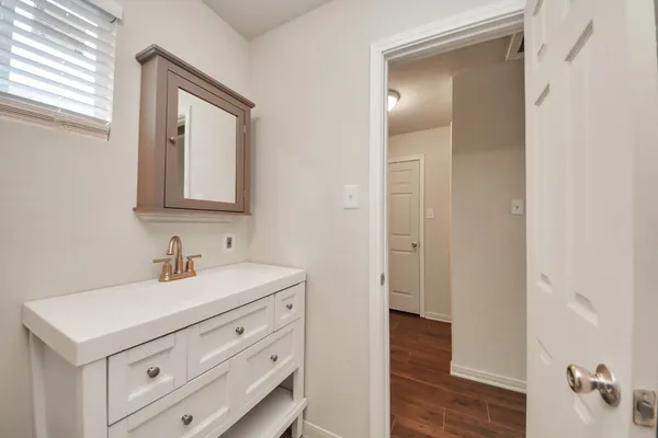 $2,100 | 21710 Oriole Trail, Humble, TX 77338