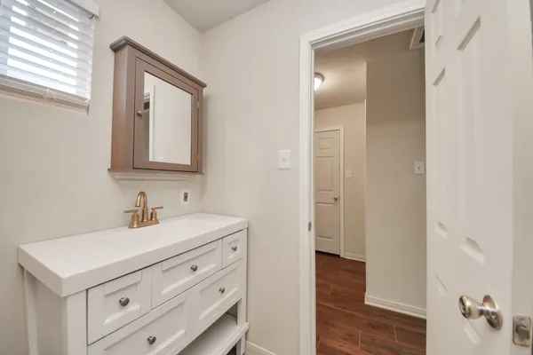 $2,200 | 21710 Oriole Trail, Humble, TX 77338