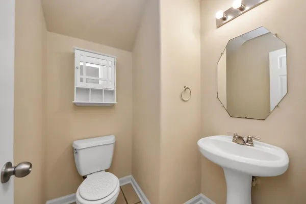 $2,100 | 21710 Oriole Trail, Humble, TX 77338