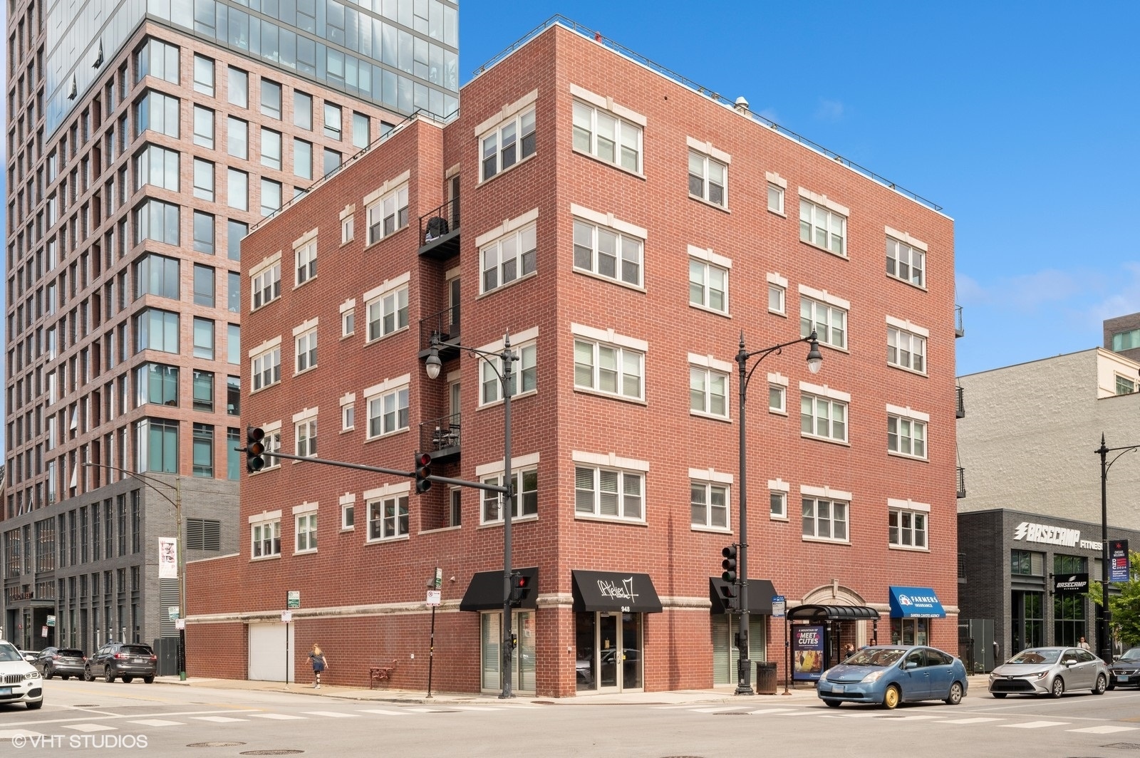 948 West Madison Street, Unit 2SE Chicago, IL 60607 - Photo 1 of 15 Gallery Image 1