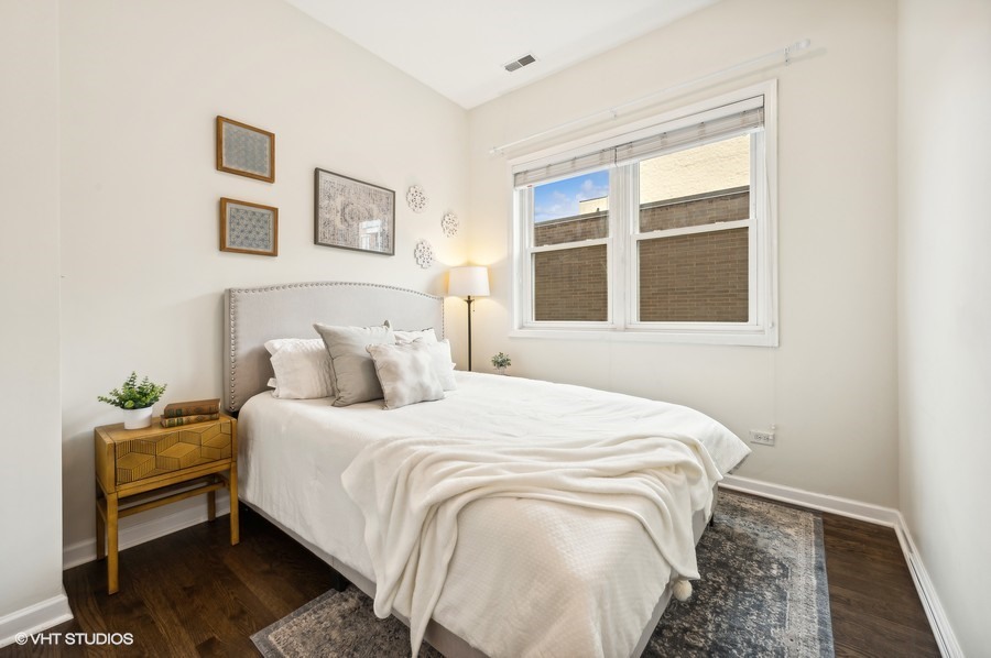948 West Madison Street, Unit 2SE Chicago, IL 60607 - Photo 12 of 15 Gallery Image 12