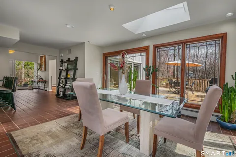 $995,000 | 216 Silver Spring Road, Wilton, CT 06897