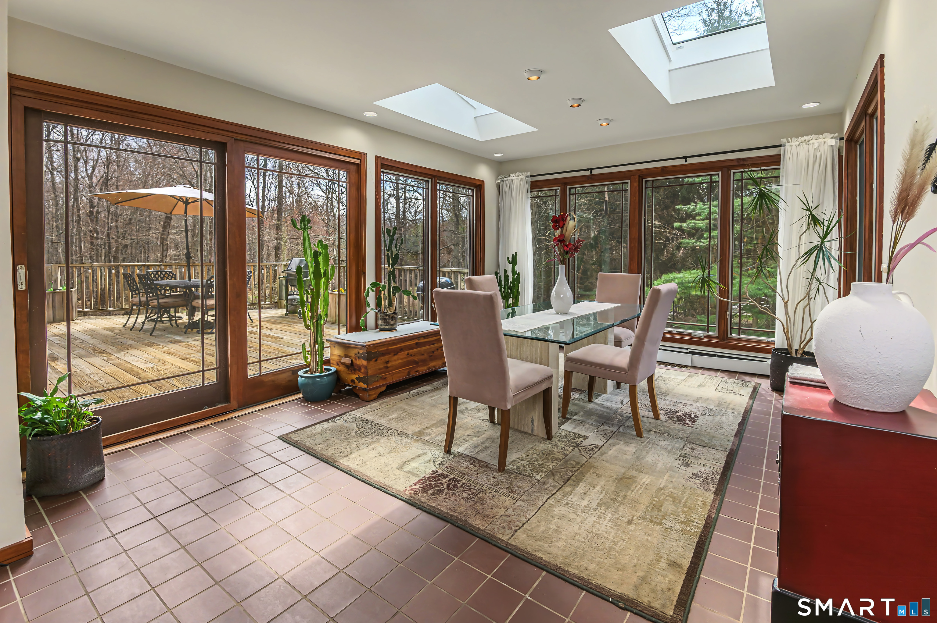 216 Silver Spring Road Wilton, CT 06897 - Photo 10 of 33