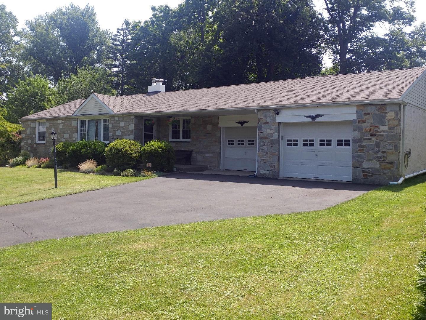 21 Elfreth Road Huntingdon Valley, PA 19006 - Photo 1 of 13 Exterior Front