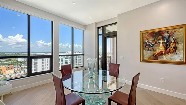 $4,500 | 33 South Palm Avenue, Unit 1303, Sarasota, FL 34236