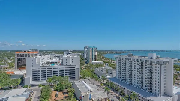 $4,500 | 33 South Palm Avenue, Unit 1303, Sarasota, FL 34236