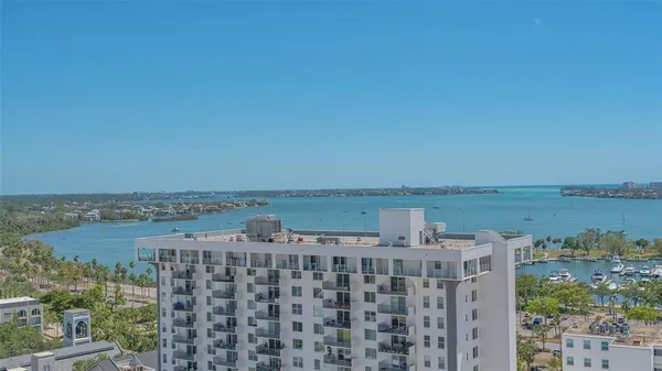 $4,500 | 33 South Palm Avenue, Unit 1303, Sarasota, FL 34236