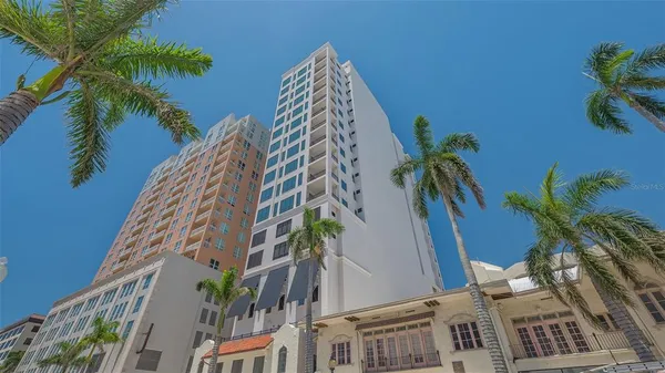 $4,500 | 33 South Palm Avenue, Unit 1303, Sarasota, FL 34236