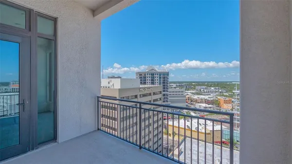 $4,500 | 33 South Palm Avenue, Unit 1303, Sarasota, FL 34236
