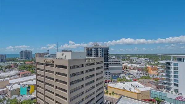 $4,500 | 33 South Palm Avenue, Unit 1303, Sarasota, FL 34236