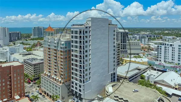 $4,500 | 33 South Palm Avenue, Unit 1303, Sarasota, FL 34236