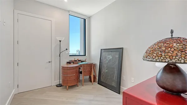 $4,500 | 33 South Palm Avenue, Unit 1303, Sarasota, FL 34236