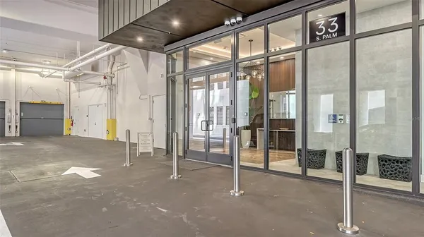 $4,500 | 33 South Palm Avenue, Unit 1303, Sarasota, FL 34236