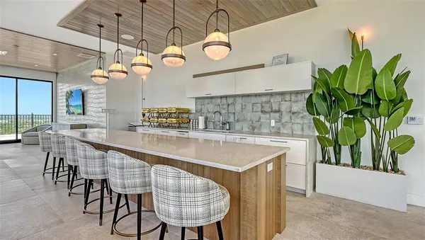 $4,500 | 33 South Palm Avenue, Unit 1303, Sarasota, FL 34236