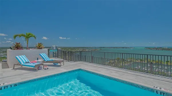 $4,500 | 33 South Palm Avenue, Unit 1303, Sarasota, FL 34236