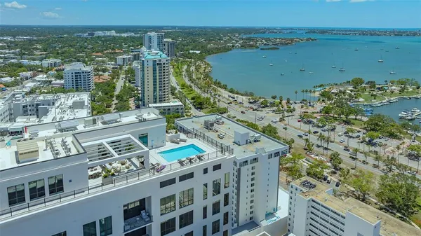 $4,500 | 33 South Palm Avenue, Unit 1303, Sarasota, FL 34236