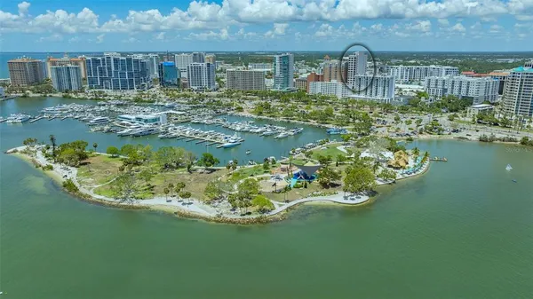 $4,500 | 33 South Palm Avenue, Unit 1303, Sarasota, FL 34236