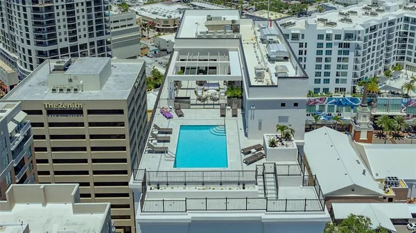 $4,500 | 33 South Palm Avenue, Unit 1303, Sarasota, FL 34236