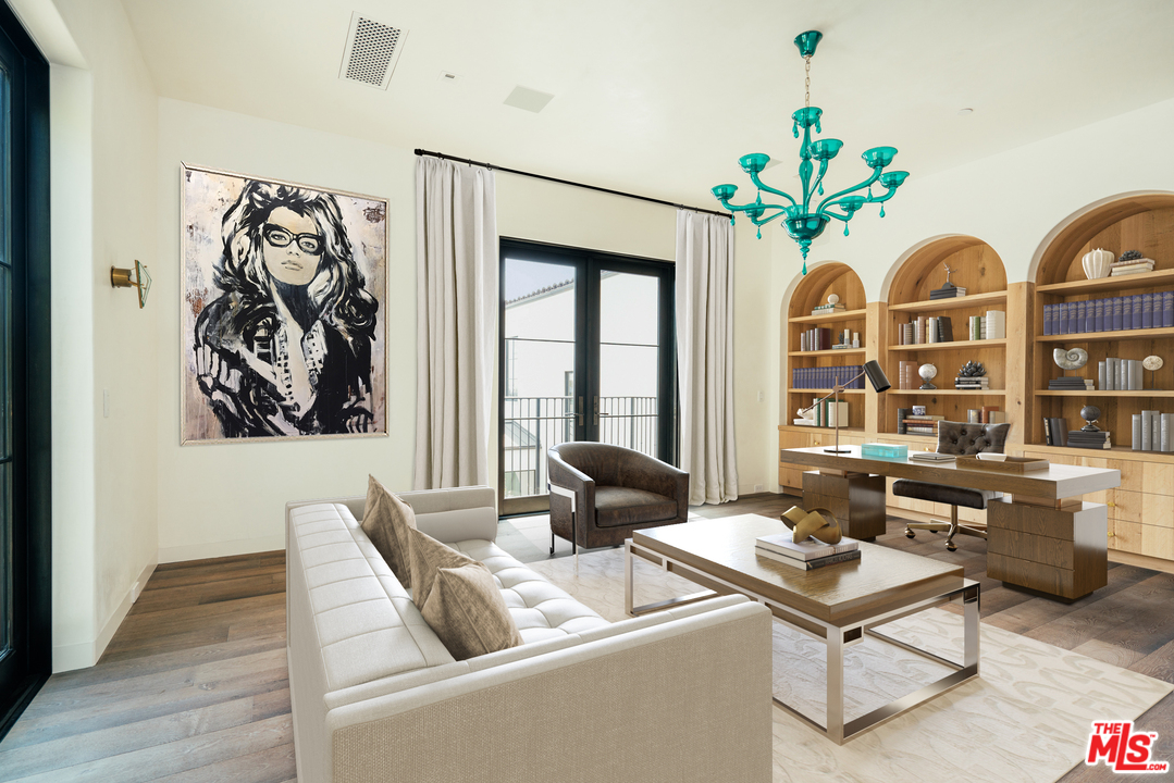 375 Fordyce Road Los Angeles, CA 90049 - Photo 15 of 26 a living room with patio furniture