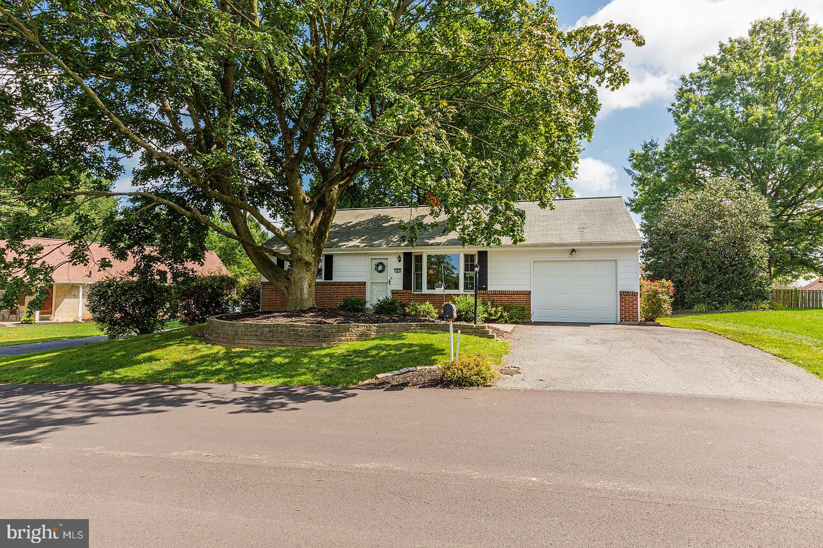 167 Jimanna Road Lancaster, PA 17602 - Photo 3 of 56 Gallery Image 3