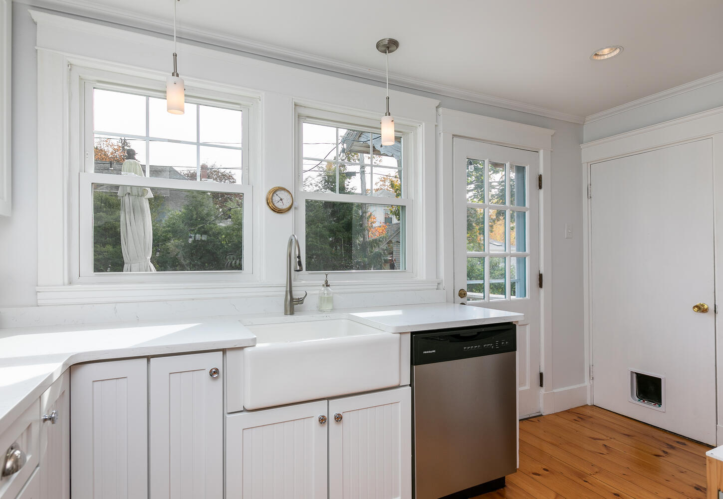 12 Charles Road Cape Elizabeth, ME 04107 - Photo 18 of 43 12 Charles Rd Cape Elizabeth-large-018-0