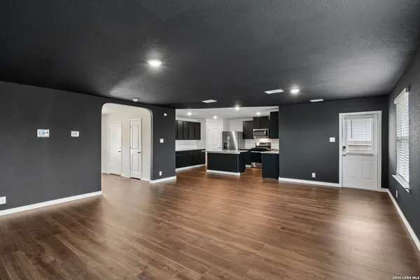 $1,900 | 177 Sage Sparrow, San Antonio, TX 78253