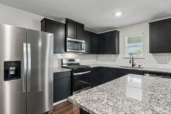 $1,900 | 177 Sage Sparrow, San Antonio, TX 78253