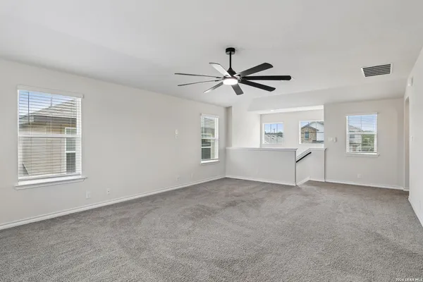 $1,900 | 177 Sage Sparrow, San Antonio, TX 78253