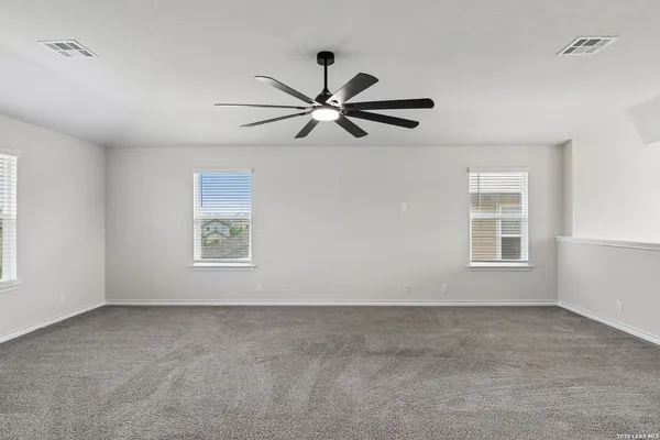 $1,900 | 177 Sage Sparrow, San Antonio, TX 78253