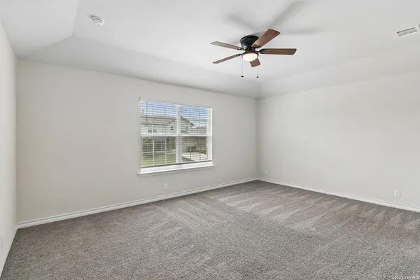$1,900 | 177 Sage Sparrow, San Antonio, TX 78253
