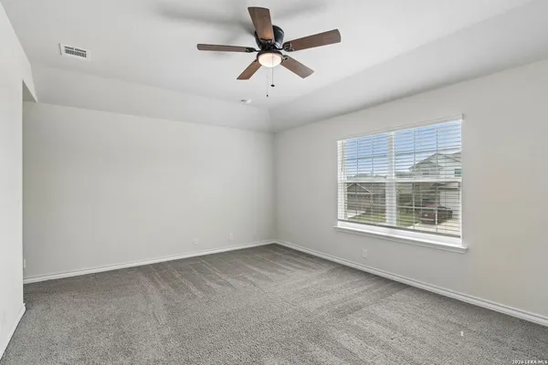 $1,900 | 177 Sage Sparrow, San Antonio, TX 78253