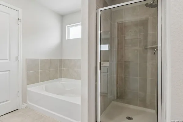 $1,900 | 177 Sage Sparrow, San Antonio, TX 78253
