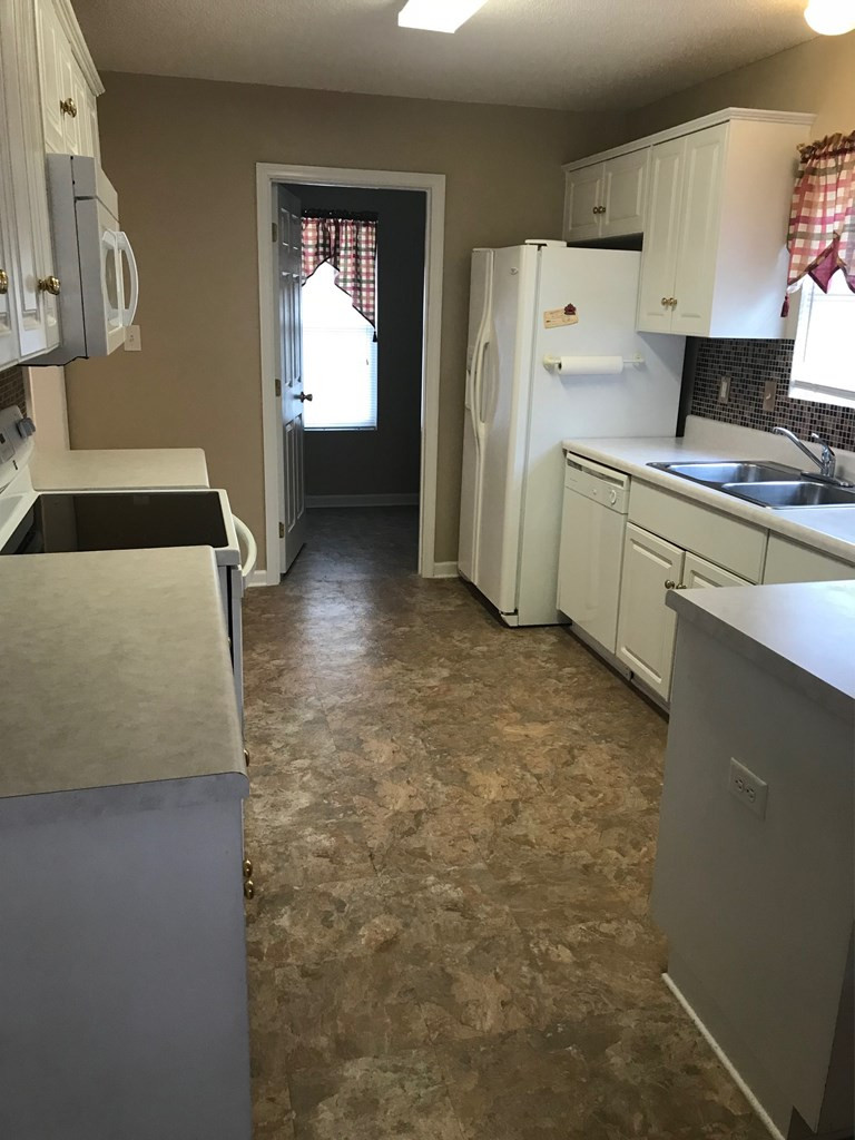 2577 Smoketree Road Augusta, GA 30906 - Photo 2 of 15