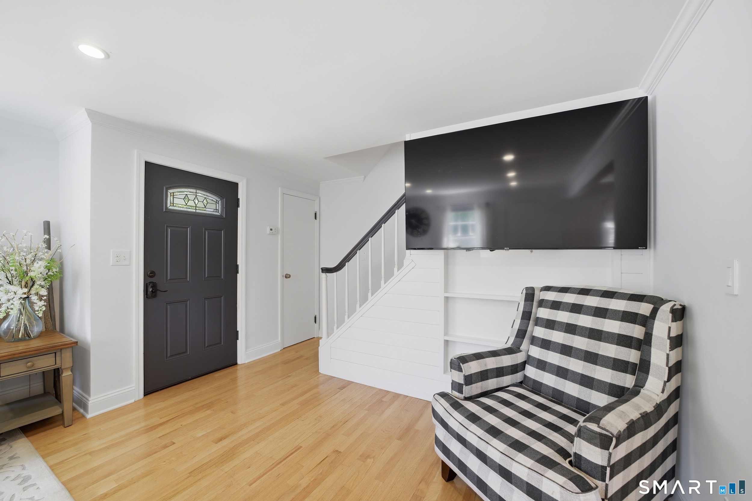 65 Beaver Street Fairfield, CT 06825 - Photo 9 of 40