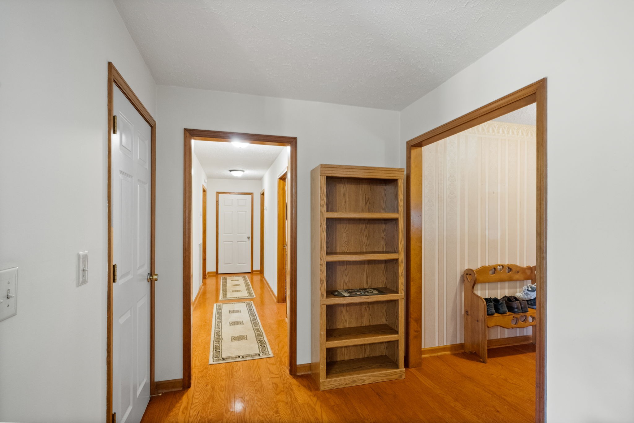 666 Lakeside Drive Springfield, TN 37172 - Photo 20 of 67 a view of walk in closet with empty racks