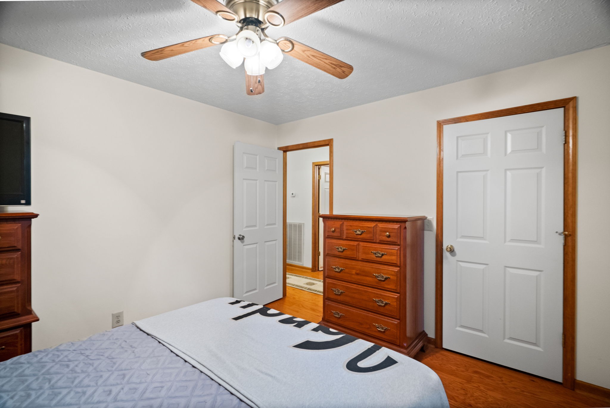666 Lakeside Drive Springfield, TN 37172 - Photo 37 of 67 a view of a bedroom with closet and cabinet