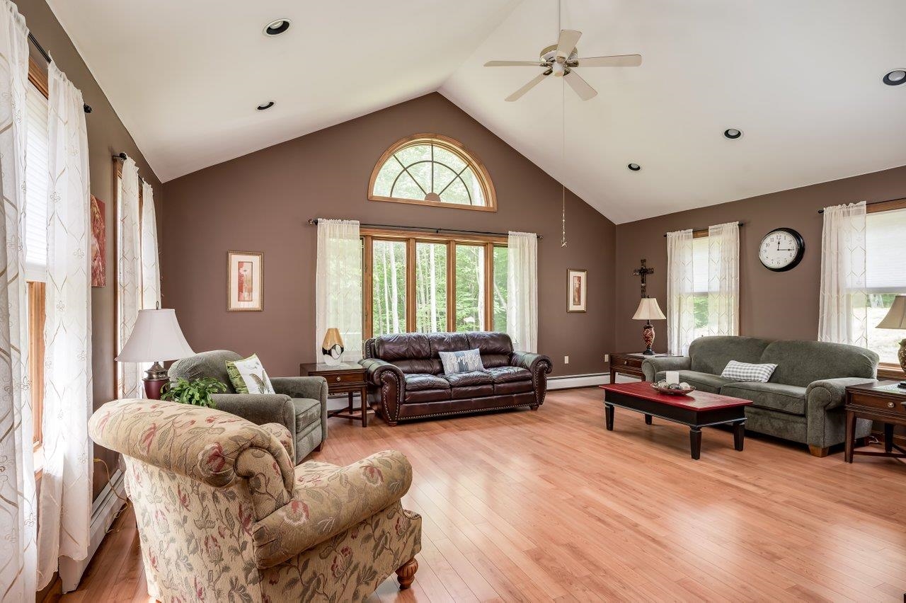 87 Mt Hope Road Sanford, ME 04073 - Photo 11 of 40 Gallery Image 11