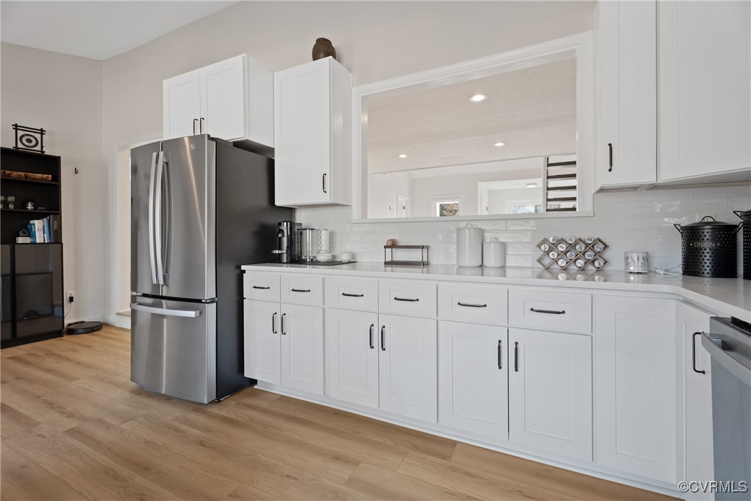 12646 Old Ridge Road Beaverdam, VA 23015 - Photo 13 of 48 Kitchen featuring tasteful backsplash, white cabin