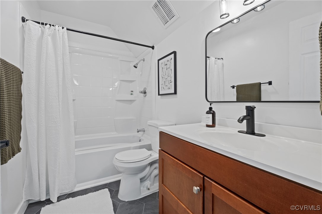 12646 Old Ridge Road Beaverdam, VA 23015 - Photo 33 of 48 Full bathroom featuring tile patterned floors, toi