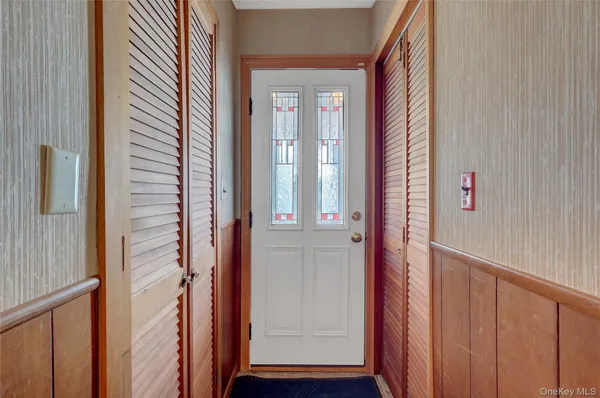 $599,990 | 276 Woodlawn Avenue, St. James, NY 11780