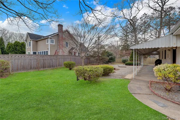$599,990 | 276 Woodlawn Avenue, St. James, NY 11780