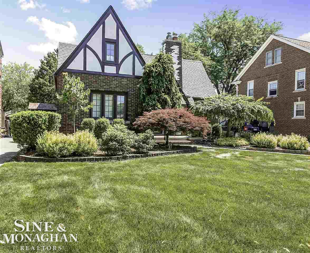 724 Lincoln Road Grosse Pointe, MI 48230 - Photo 36 of 40 50080693-35.JPG