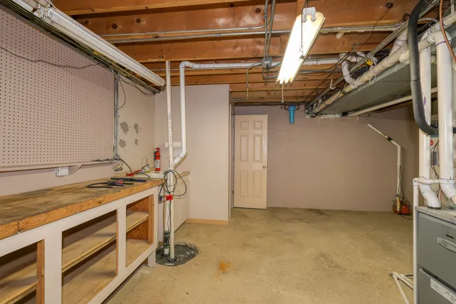 $550,000 | 41W801 Northway Drive, Elburn, IL 60119