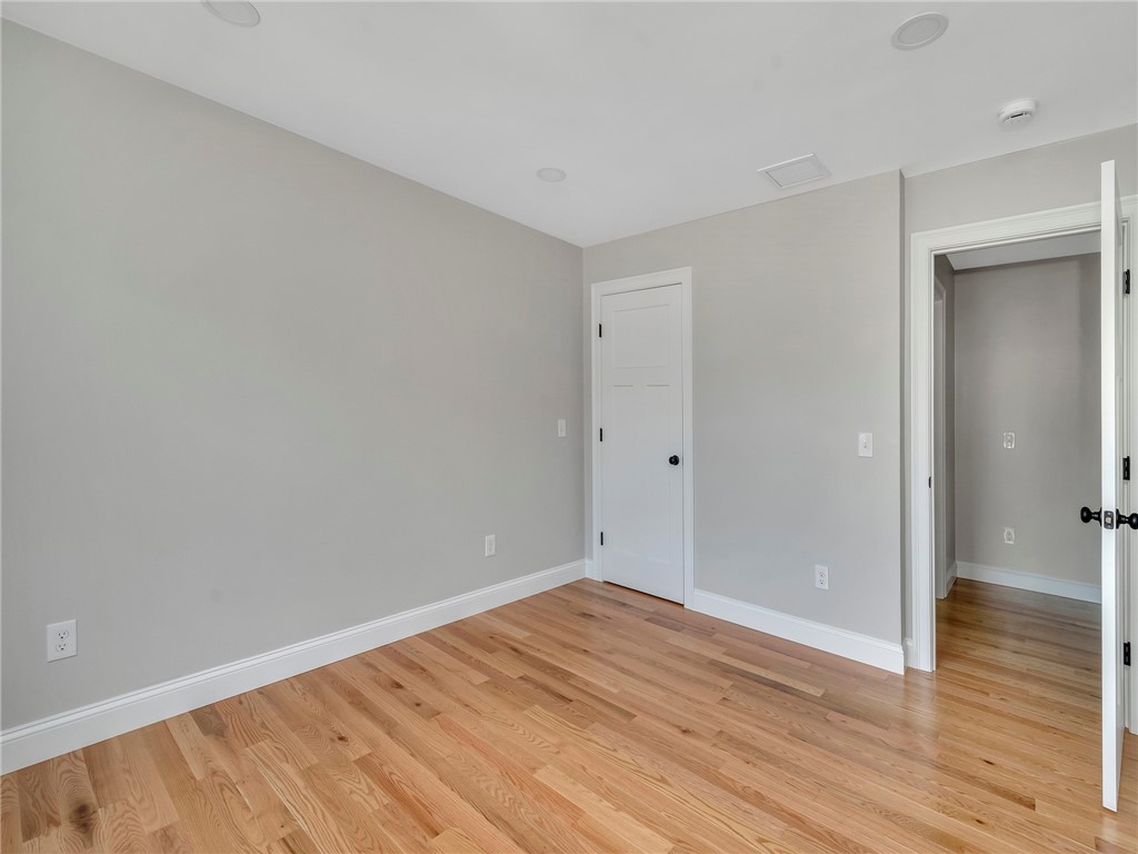 256 Point Avenue Warwick, RI 02889 - Photo 19 of 26